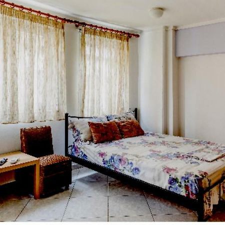 Studio Floral Apartment Thessaloniki Exterior photo