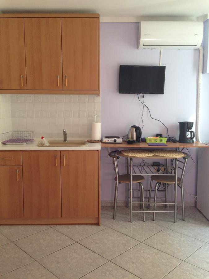 Studio Floral Apartment Thessaloniki Exterior photo
